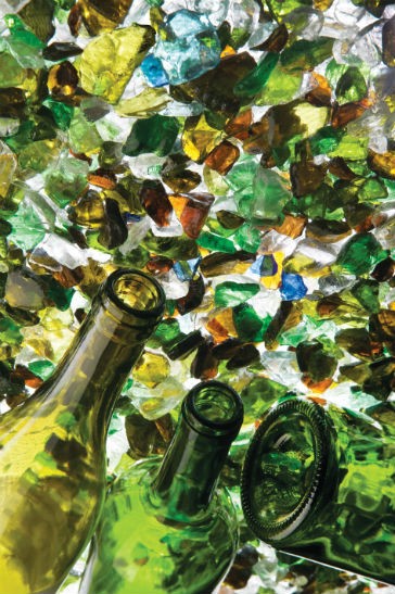 Major partnership to support research on applications that integrate recycled glass in road construction