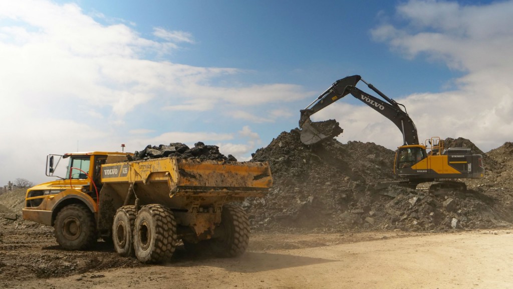 Contractor sources Volvo excavators and articulated haulers from Strongco to tackle tricky remediation project