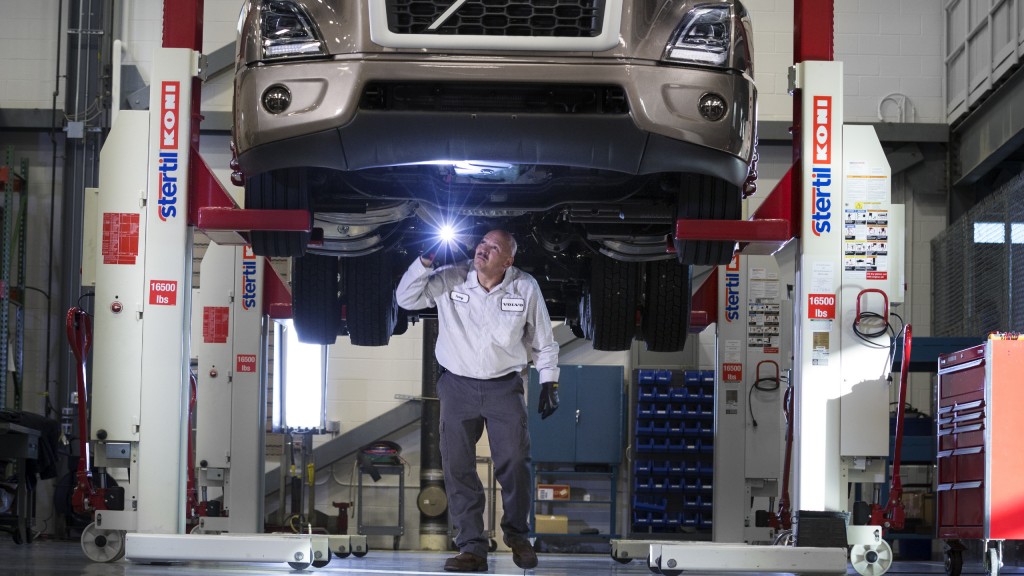 Volvo Blue Contract truck service program simplifies maintenance, improves uptime