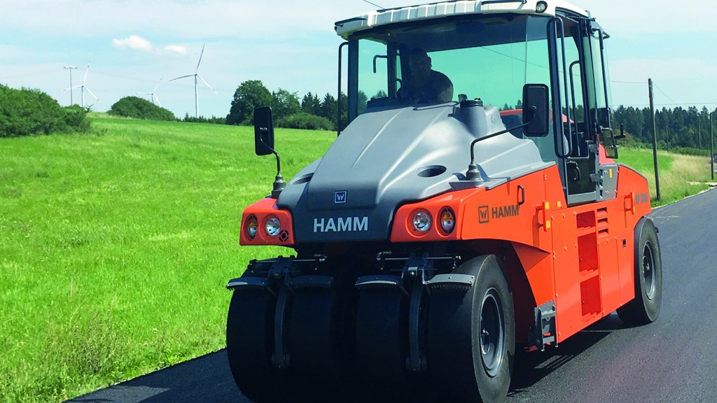 Hamm pneumatic-tire rollers designed for simple and intuitive operation