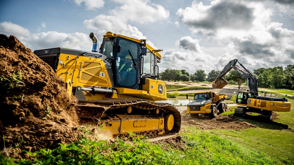 John Deere now offers SmartGrade remote support on its newest machines