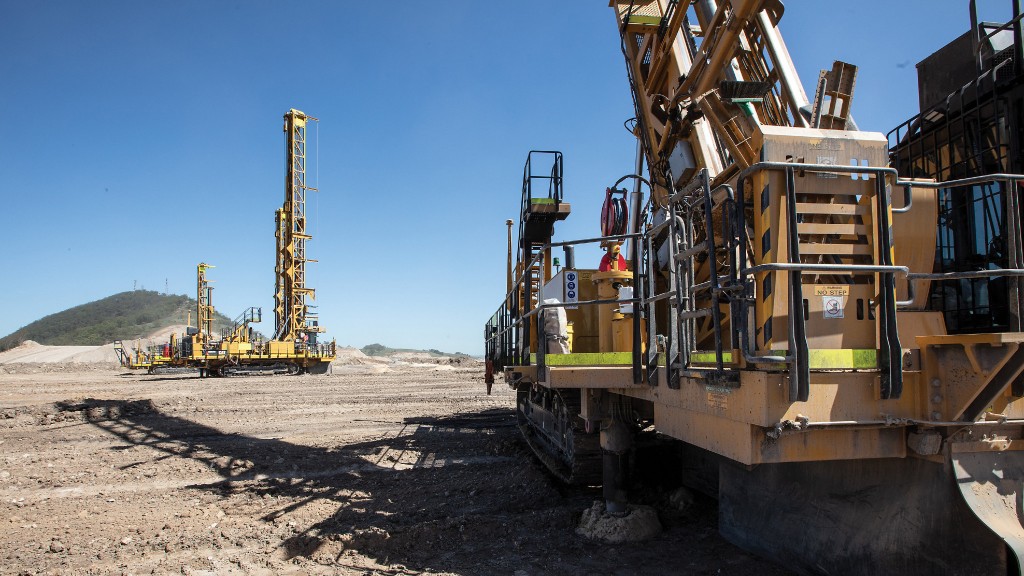 Higher end-user demand drives 25 percent sales and revenue boost for Caterpillar