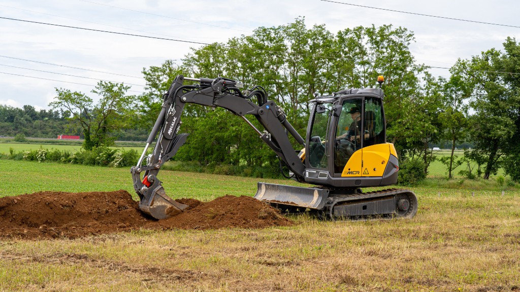 Gear Equipment among Mecalac's seven new North American dealers