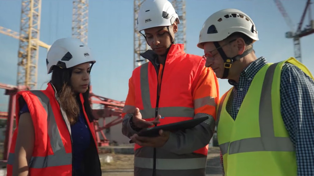 (VIDEO) Remote monitoring platform for Manitowoc cranes streamlines diagnostics and maintenance