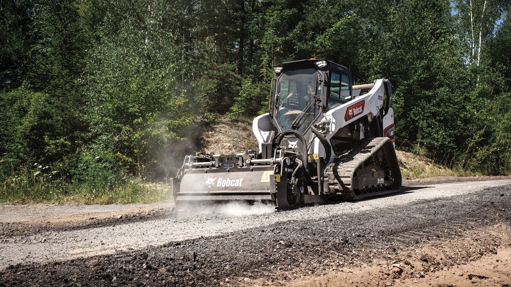 Bobcat 2023 compact track loader specs