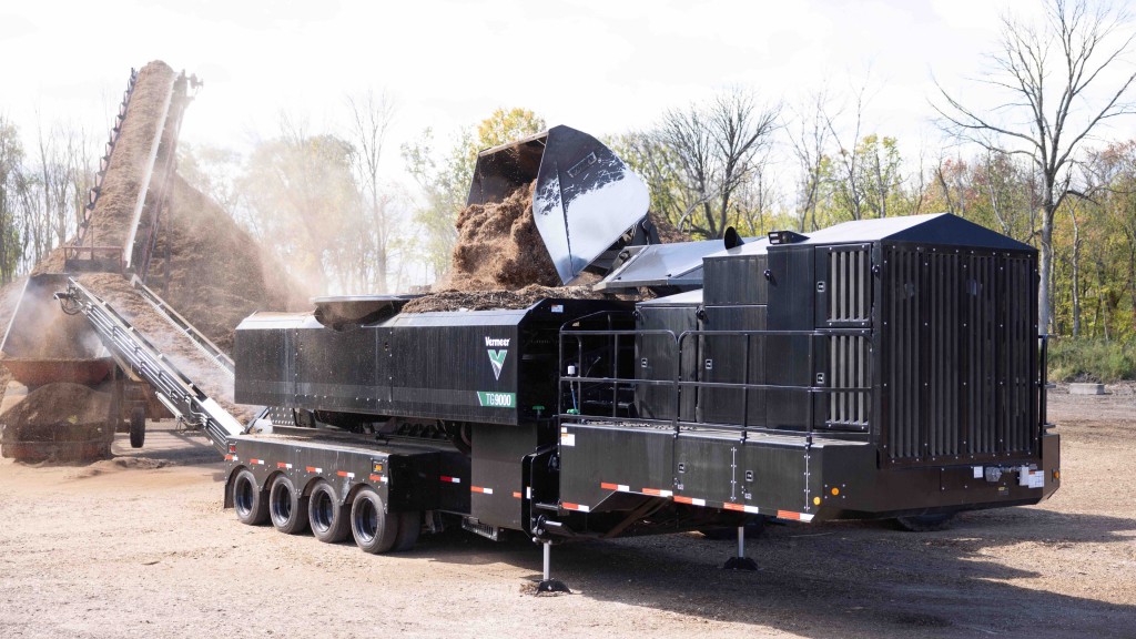 Vermeer tub grinder helps mulch supplier meet strong seasonal demand
