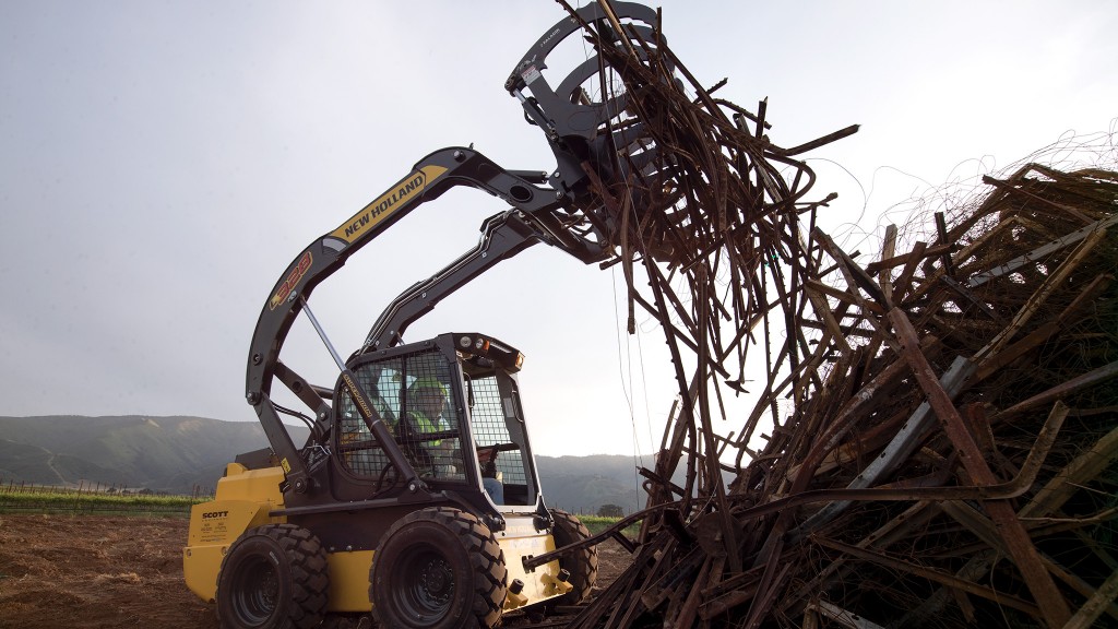 New Holland 2023 skid-steer loader specs