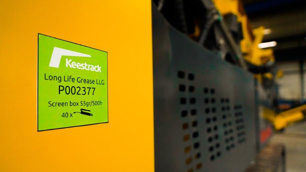 Keestrack standardizes long-lasting grease on select scalpers