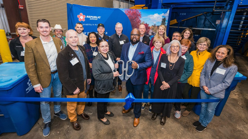 Republic Services opens new 51,000-square-foot recycling centre in Arizona