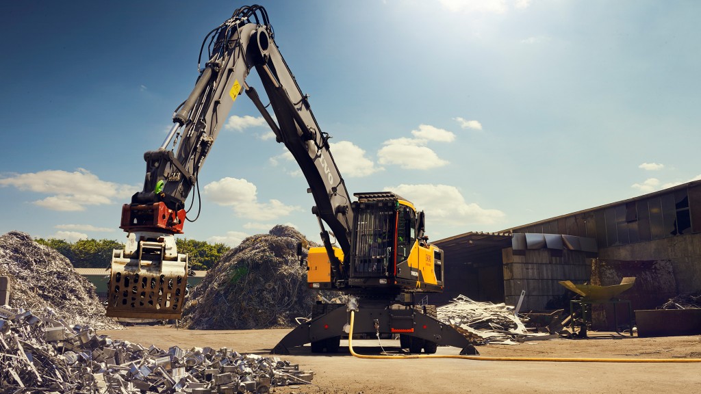 Volvo CE’s grid-connected electric material handler for the European market
