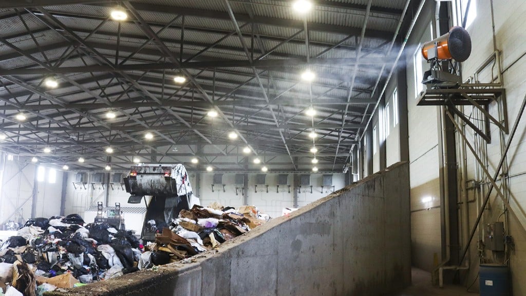 BossTek mist cannons control dust emissions at Texas transfer stations