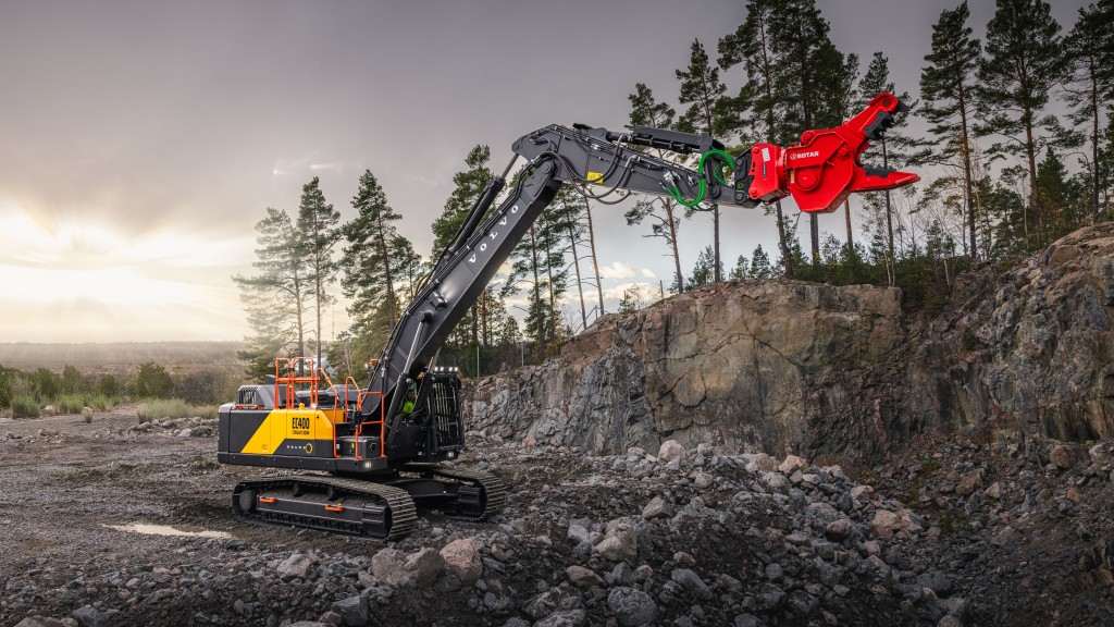 Volvo's updated straight boom crawler excavators offer 30 percent more reach than digging models