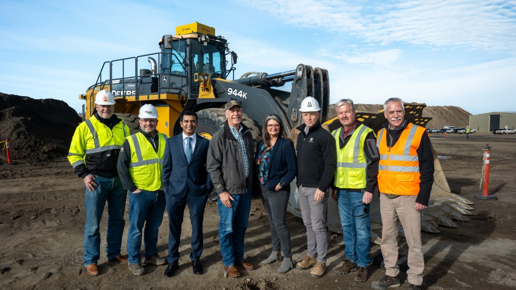 (VIDEO) John Deere and Teleo join pilot program that hires and trains veterans on remote construction equipment