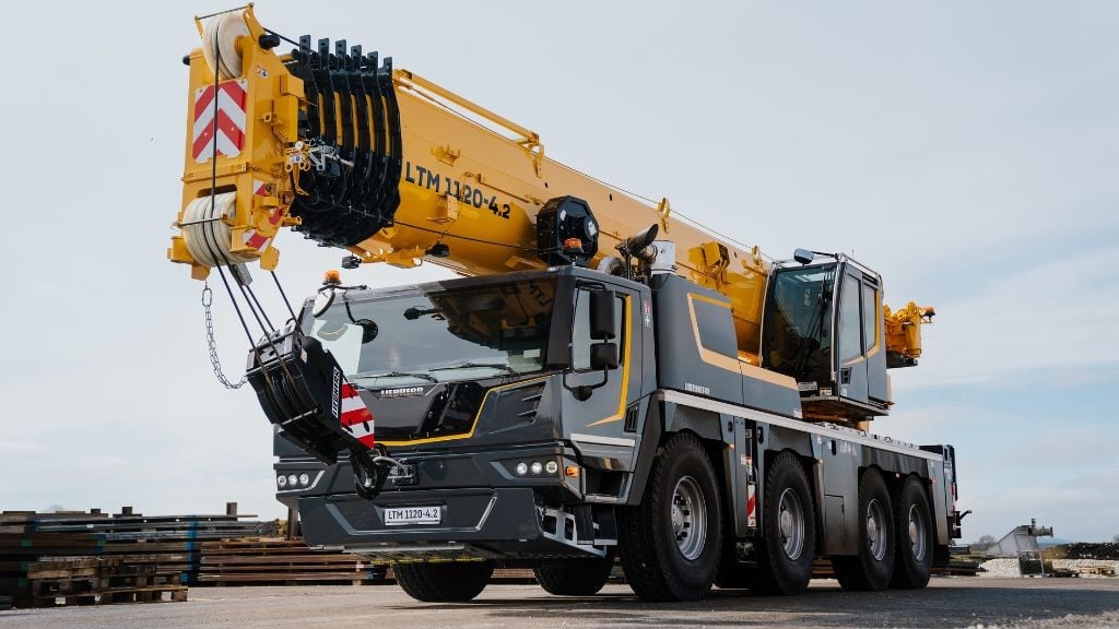 Liebherr upgrades 120-tonne mobile crane with LICCON3, offers retrofit options