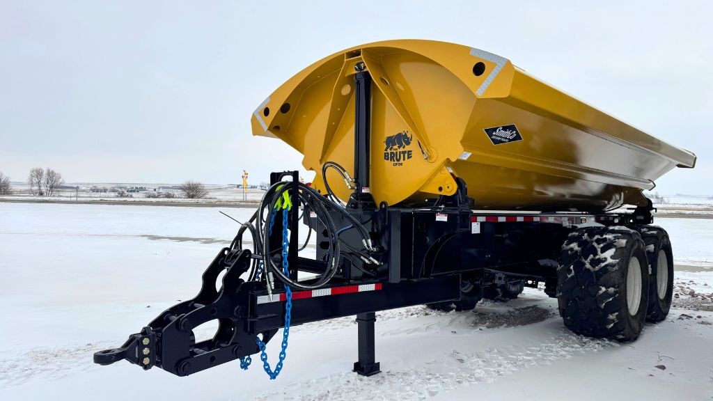 SmithCo updates its construction side dump trailer to haul more