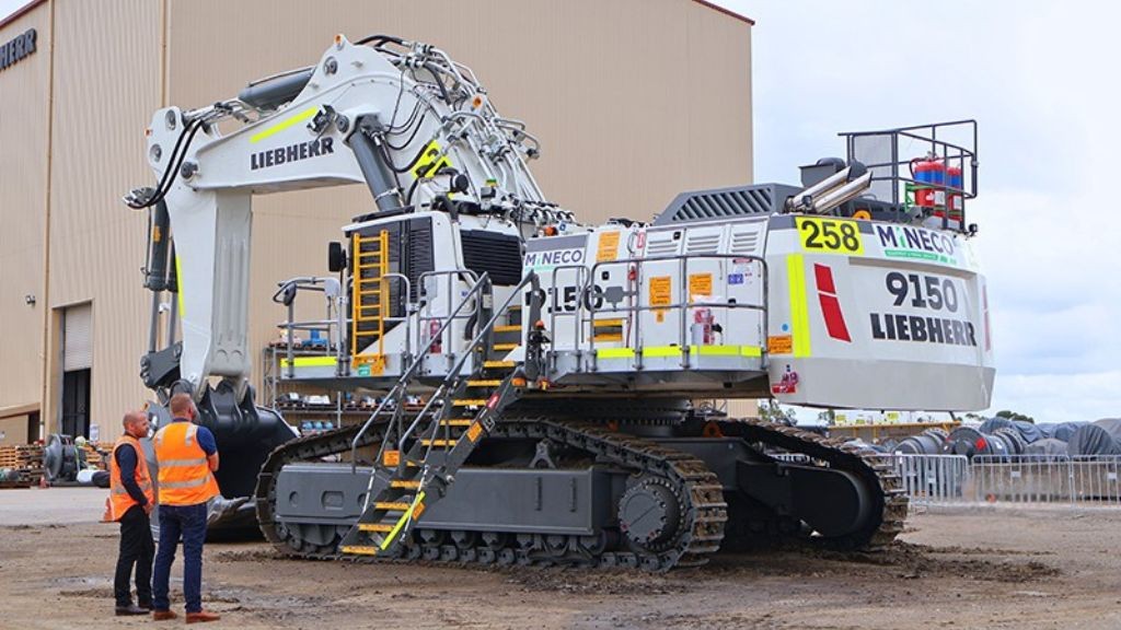 Liebherr delivers 150-tonne excavator to Mineco