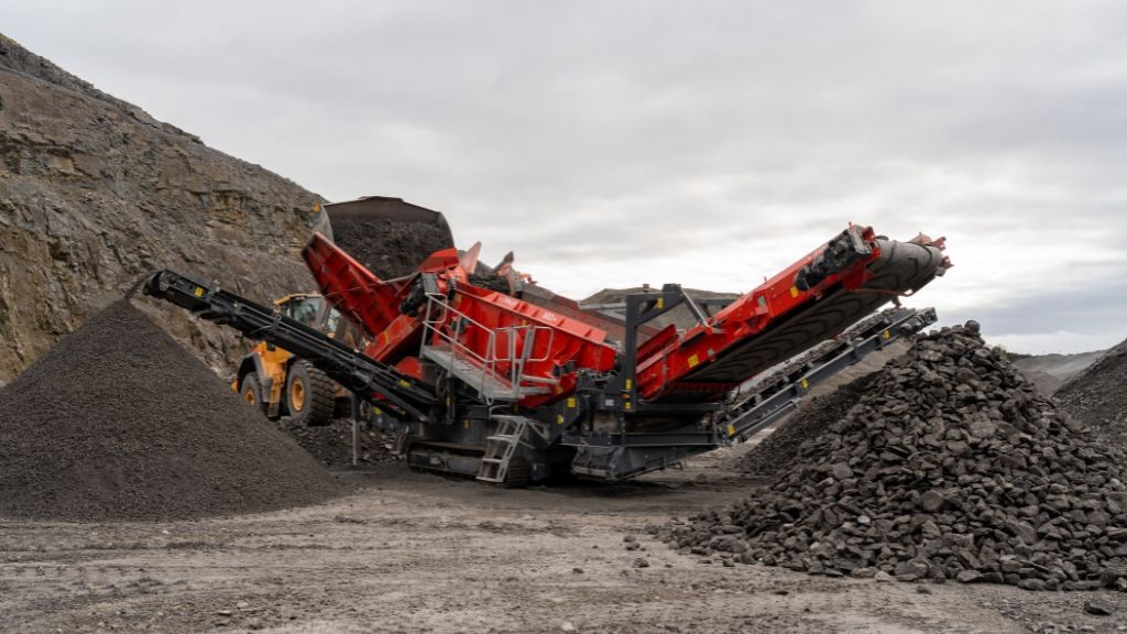 Finlay introduces new cost-efficient electric-powered heavy-duty scalping screen