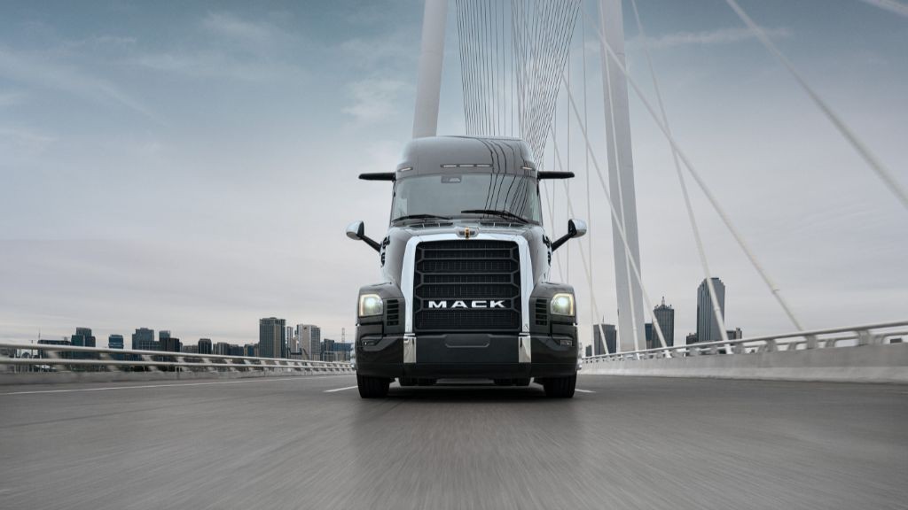 Mack’s long-haul battery-electric truck paves the way for zero-emission transport