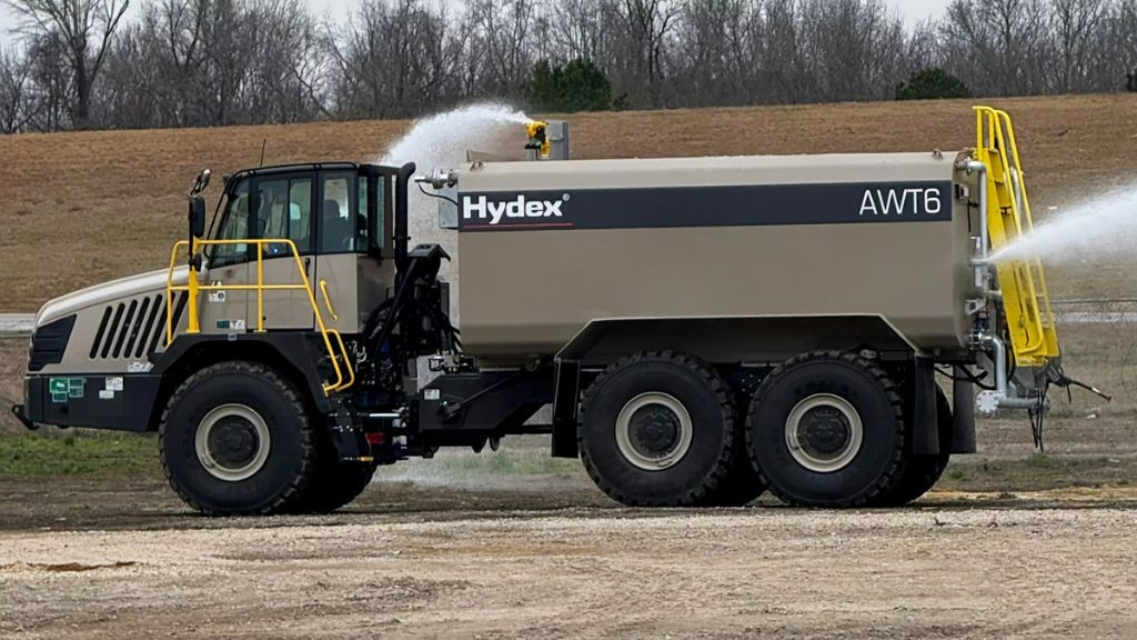 Rokbak collaborates with Hydex on new line of high-capacity water trucks