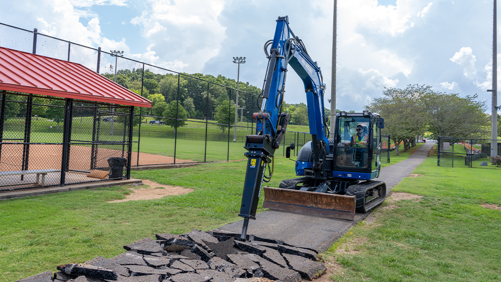 Blue Diamond introduces extensive new hydraulic breaker lineup