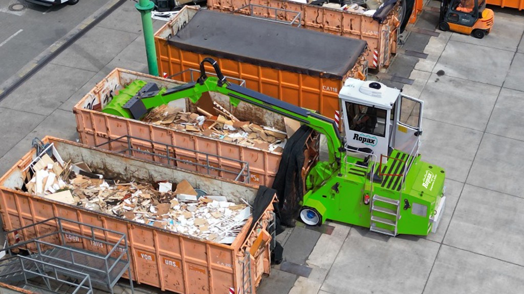 Electric mobile compactor delivers 80% container utilization