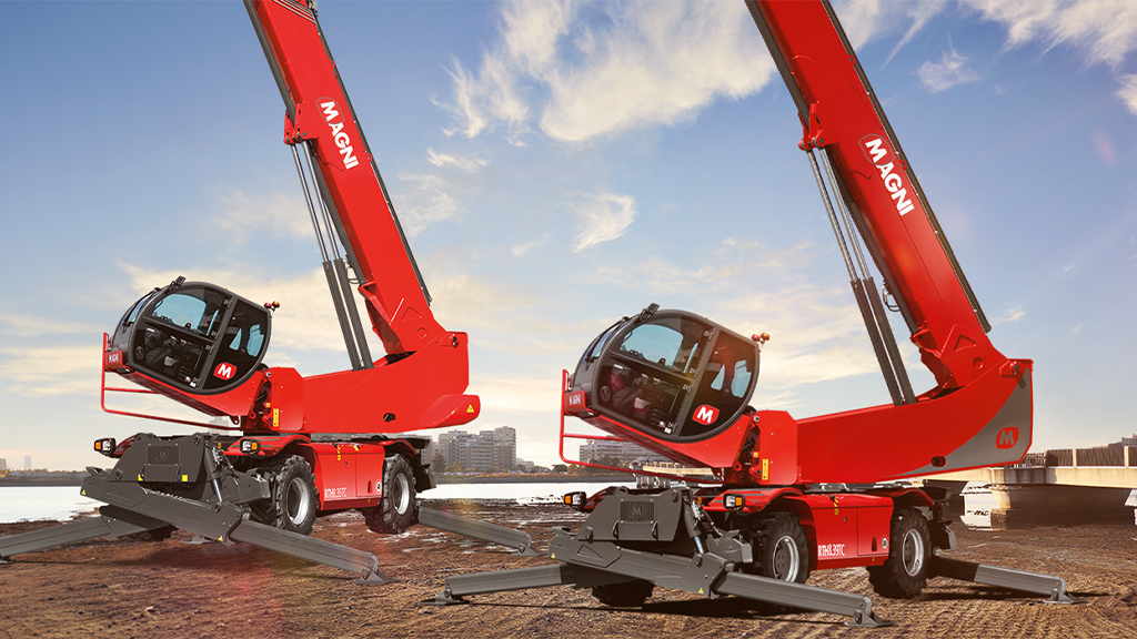 Magni’s new Tilting Cab telehandlers amplify visibility during operations