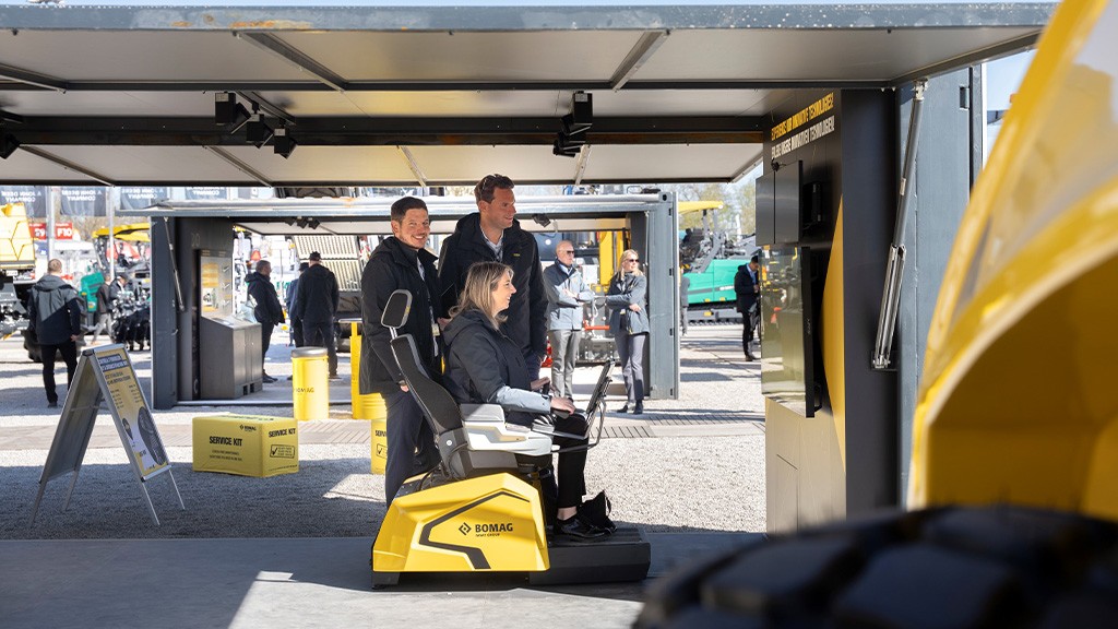 CONEXPO attendees experienced the future of soil compaction with BOMAG's remote operation station demo