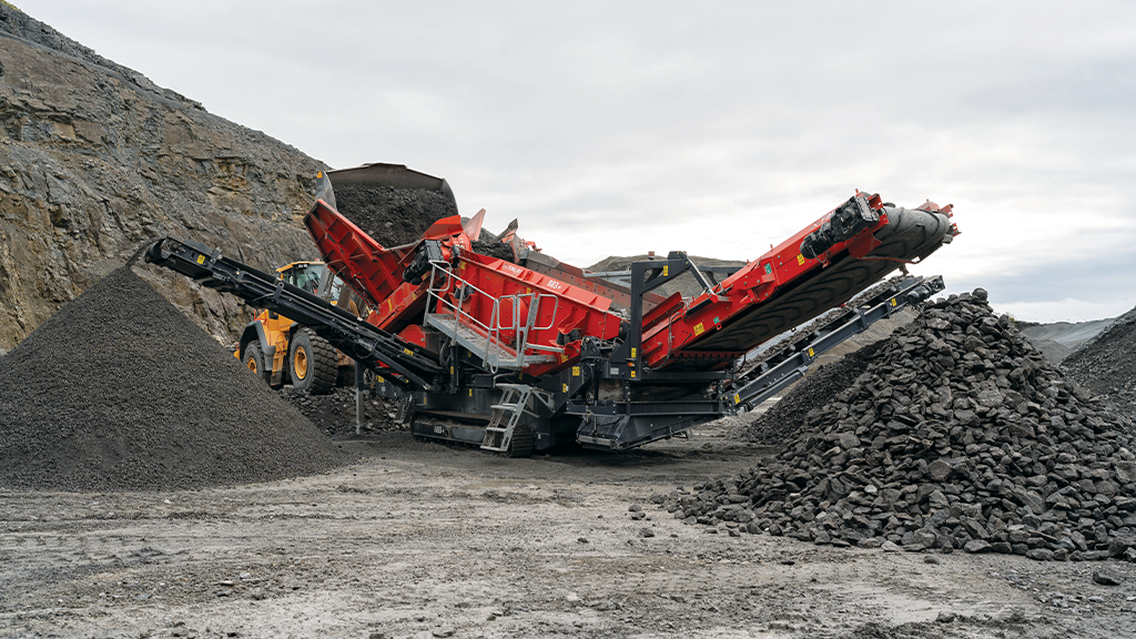 The latest mobile scalper screen plants provide operational flexibility