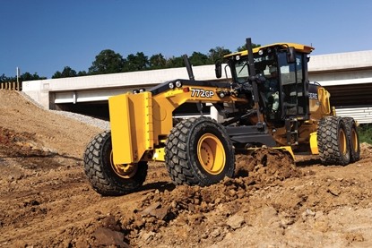 John Deere’s Construction Equipment Will Use Engines With EGR Technology to Meet Interim Tier 4 Regs