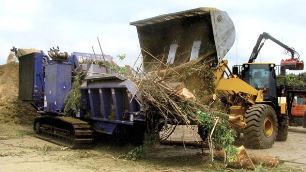 Since acquiring Bandit's Beast Horizontal Recycler, Maryland Environmental Services says they’ve reduced their fuel cost per cubic yard from 11 cents to 9 cents, they’ve seen an increase in volume, and have increased their production from 252 yards per hour (using a tub grinder) to 430 yards per hour with the new Beast.