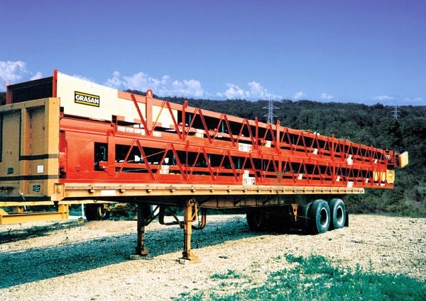 Grasan Stackable conveyors for quarries and gravel pits