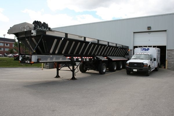 FLO Components' Autogreasers Chosen for Glasvan Live Bottom Trailer Special