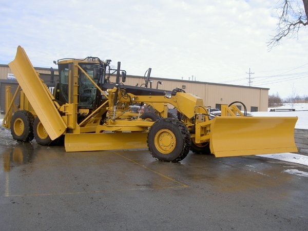 The Ultimate Motor Grader Package for Snow Fighting