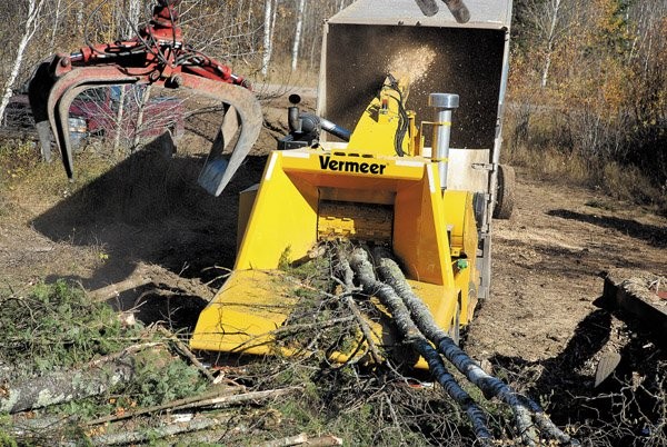 Vermeer enters whole-tree chipper market Vermeer enters whole-tree chipper market