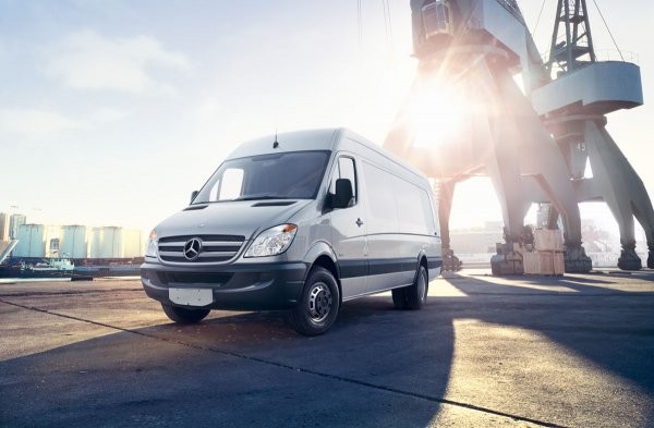 In addition to offering the lowest total cost of ownership, the Mercedes-Benz Sprinter also captured 3 accolades in Vincentric's inaugural Best Fleet Value in Canada Awards, winning in every category in which it competed.