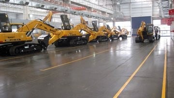 SANY opens world’s largest excavator factory
