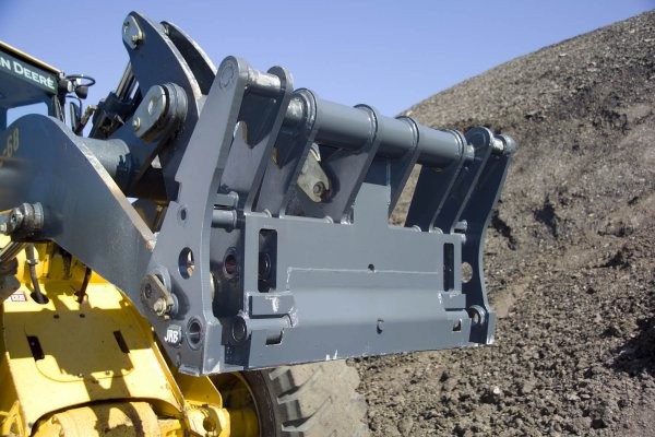 Maximize your wheel loader productivity with the right attachments