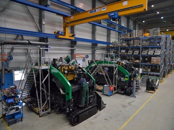 Komptech expands manufacturing capacity to meet demand Komptech expands manufacturing capacity to meet demand