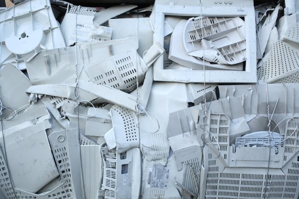 The Electronic Recycling Association introduces first mobile hard drive shredders in Western Canada, and Metro Vancouver