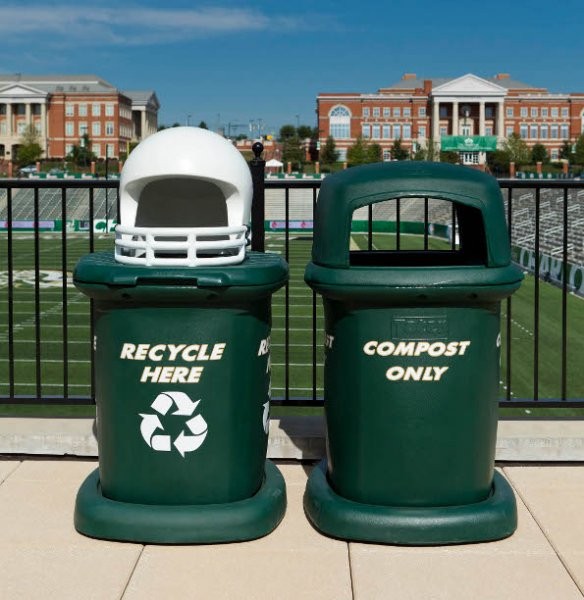 Toter contributes to UNC Charlotte’s zero-waste sustainability efforts with customized Fan Cans for recycling and composting