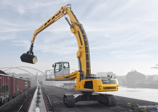 Liebherr to show LH 40 M and LH 60 C material handlers at Conexpo 2014