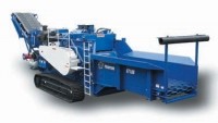 TRACK MOUNTED HORIZONTAL GRINDER