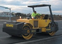 Rollers offer greater control over density and smoothness Rollers offer greater control over density and smoothness