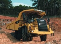 Cat off-highway trucks add new size class to line