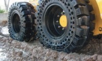 Semi-pneumatic tire for durability