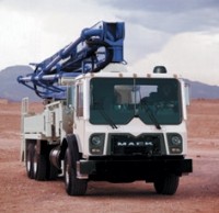 Mack’s TerraPro Cabover model