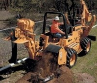 Trenchers use hydrostatic ground drive Trenchers use hydrostatic ground drive