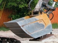 Roller wheel and vibratory compaction buckets