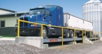 Low-profile heavy-duty truck scales
