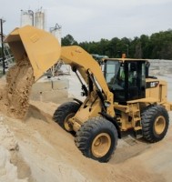 H-Series small wheel loaders cleaner, more powerful